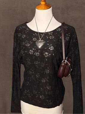 Black Floral sheer Long-Sleeve Womens Top